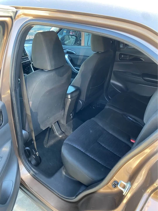2020 Mitsubishi Eclipse Cross - Image 9 of 9