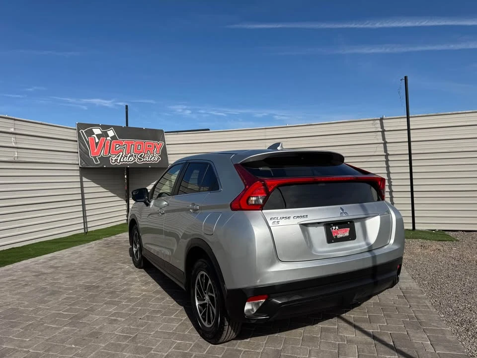 2020 Mitsubishi Eclipse Cross - Image 5 of 15