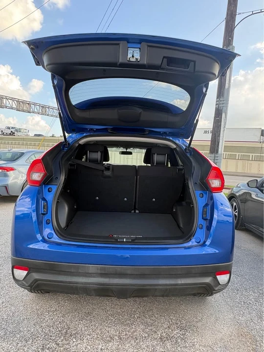 2020 Mitsubishi Eclipse Cross - Image 12 of 15