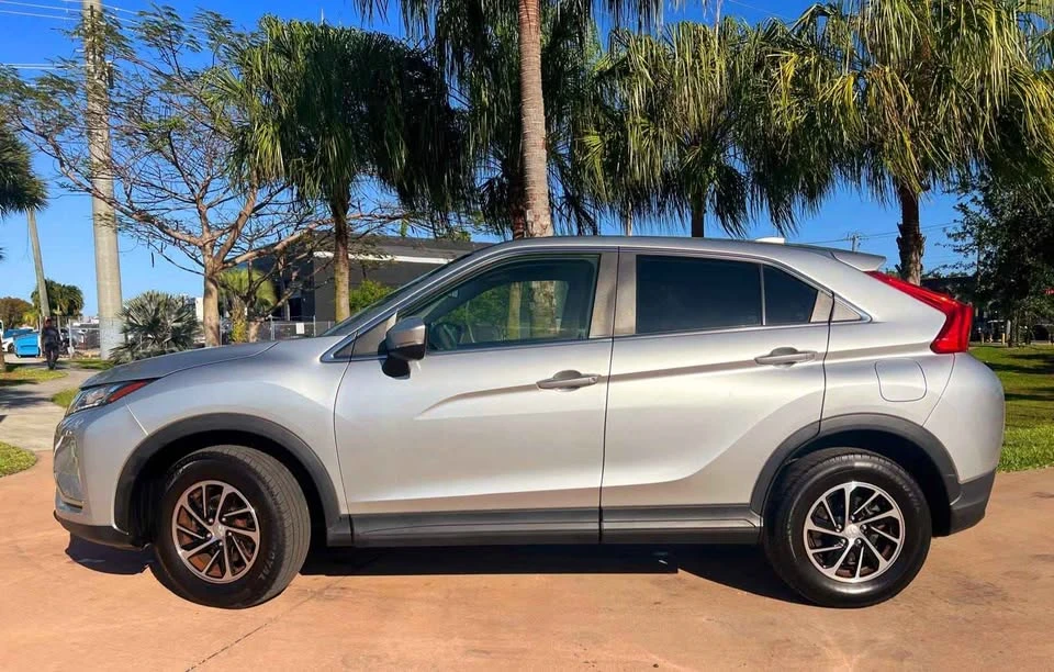 2020 Mitsubishi Eclipse Cross - Image 13 of 15