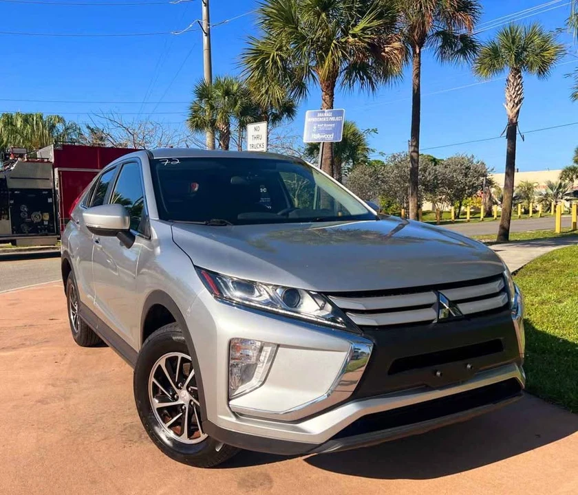 2020 Mitsubishi Eclipse Cross - Image 5 of 16