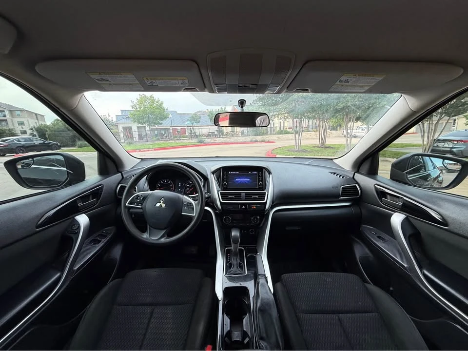 2020 Mitsubishi Eclipse Cross - Image 12 of 16