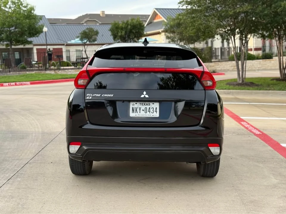 2020 Mitsubishi Eclipse Cross - Image 6 of 17