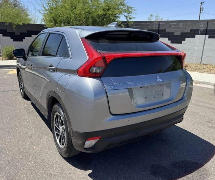 2020 Mitsubishi Eclipse Cross - Image 2 of 6