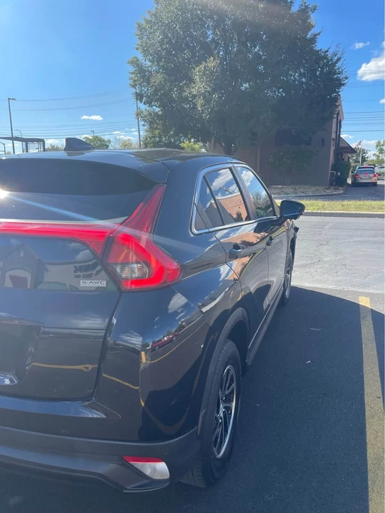 2020 Mitsubishi Eclipse Cross - Image 6 of 10