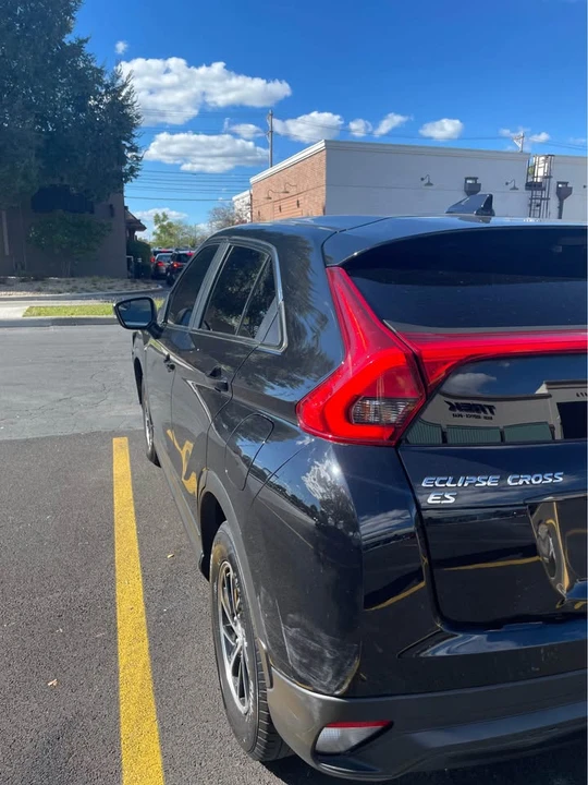 2020 Mitsubishi Eclipse Cross - Image 5 of 10