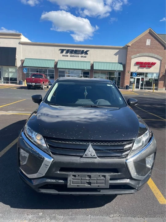 2020 Mitsubishi Eclipse Cross - Image 3 of 10