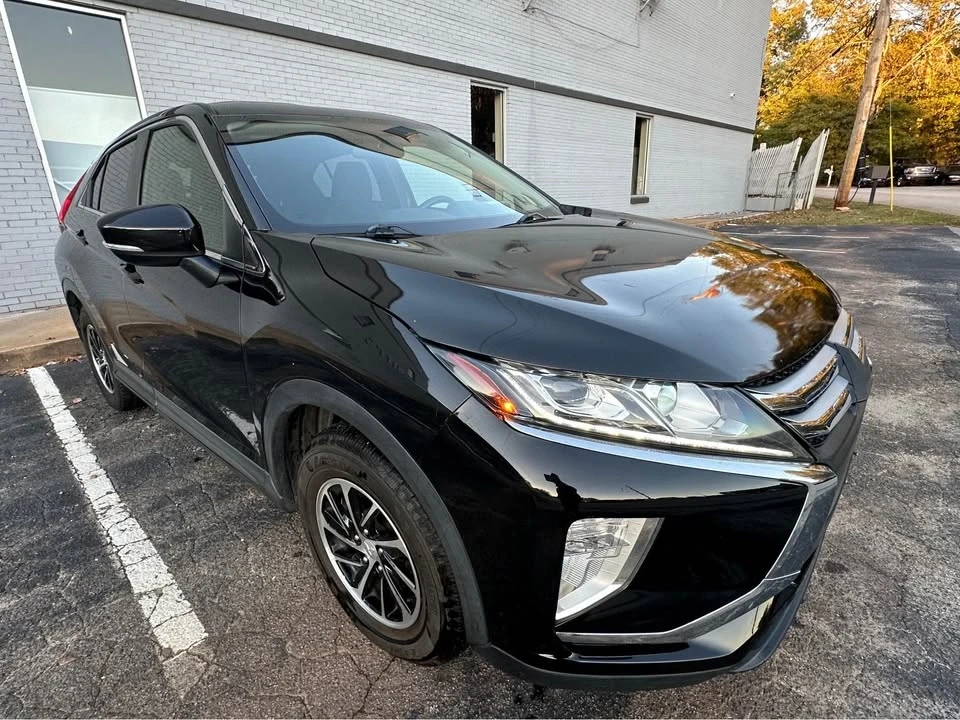 2020 Mitsubishi Eclipse Cross - Image 2 of 18