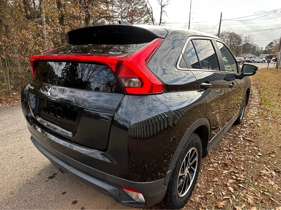 2020 Mitsubishi Eclipse Cross - Image 5 of 15