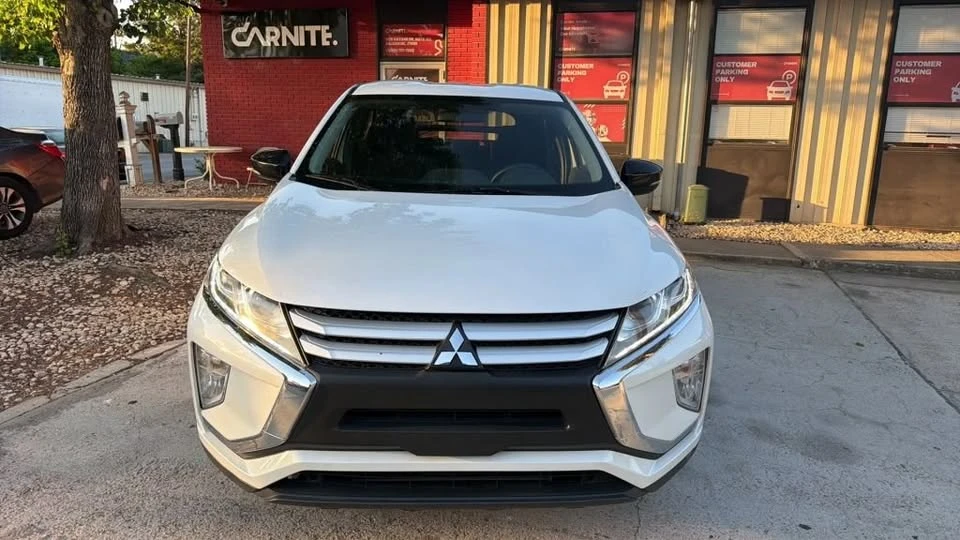 2020 Mitsubishi Eclipse Cross - Image 8 of 14