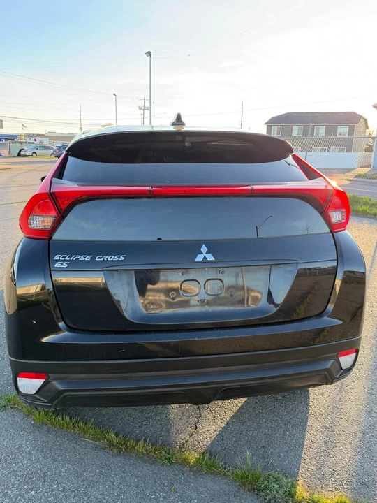 2020 Mitsubishi Eclipse Cross - Image 4 of 13