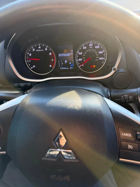 2020 Mitsubishi Eclipse Cross - Image 13 of 13