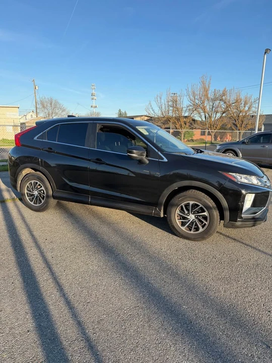 2020 Mitsubishi Eclipse Cross - Image 6 of 13
