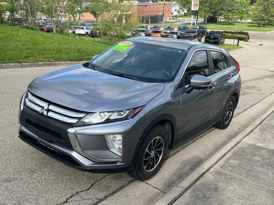 2020 Mitsubishi Eclipse Cross - Image 2 of 20