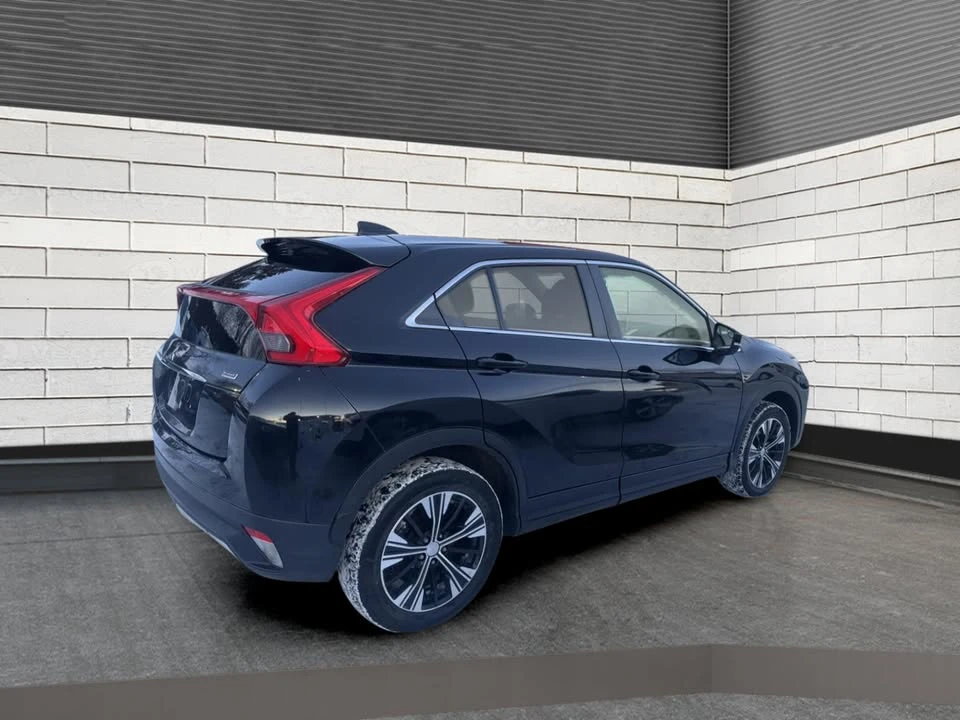 2020 Mitsubishi Eclipse Cross - Image 3 of 10