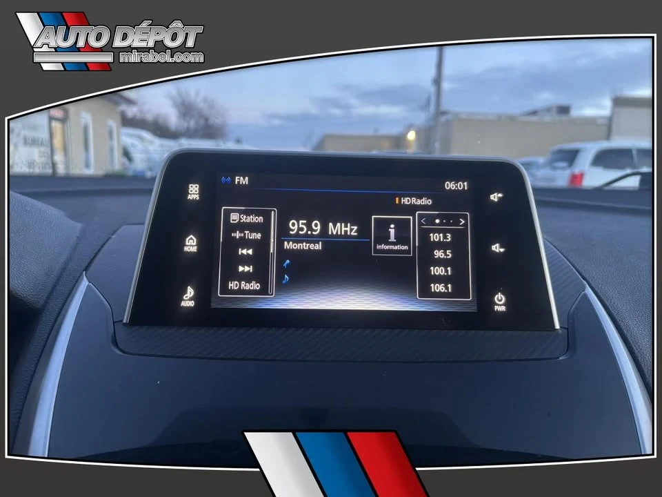 2020 Mitsubishi Eclipse Cross - Image 9 of 10