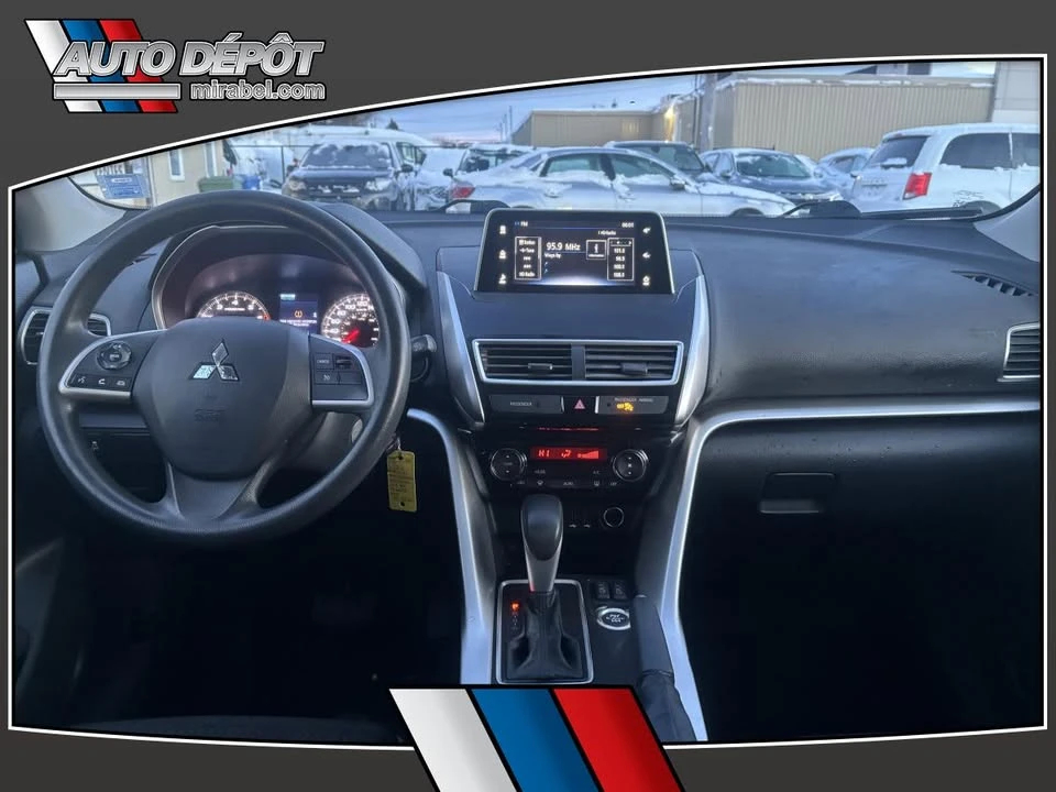 2020 Mitsubishi Eclipse Cross - Image 7 of 14