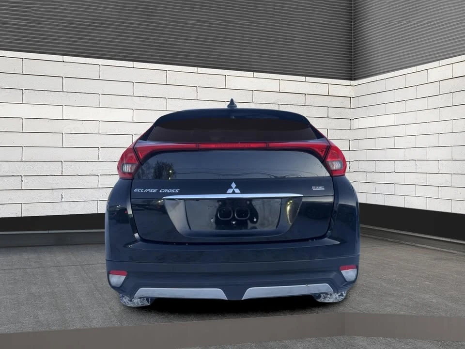 2020 Mitsubishi Eclipse Cross - Image 4 of 15