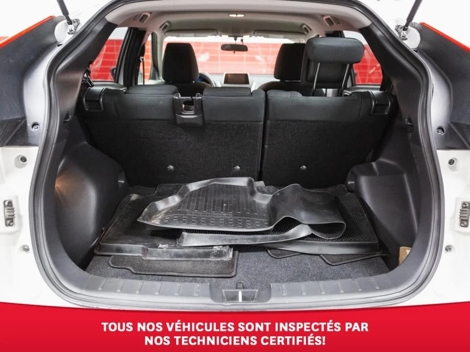 2020 Mitsubishi Eclipse Cross - Image 15 of 20