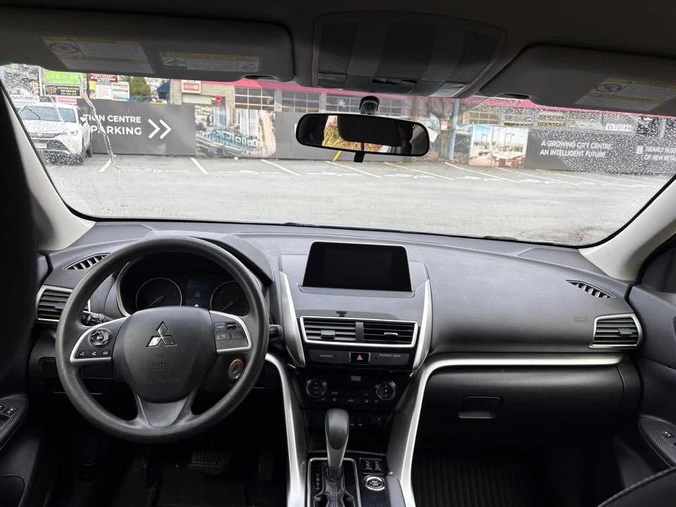 2020 Mitsubishi Eclipse Cross - Image 12 of 19