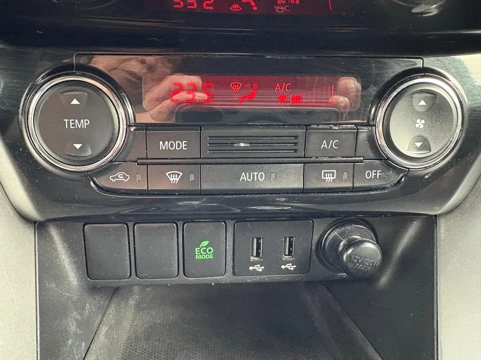 2020 Mitsubishi Eclipse Cross - Image 16 of 19