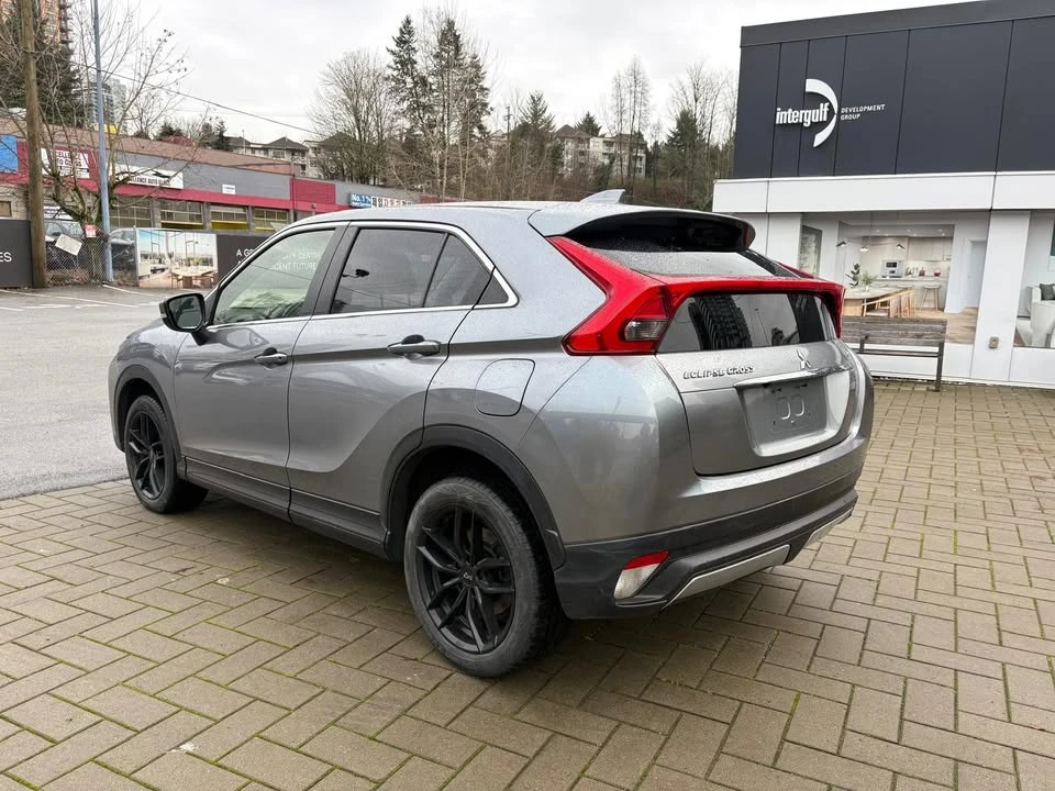2020 Mitsubishi Eclipse Cross - Image 4 of 19