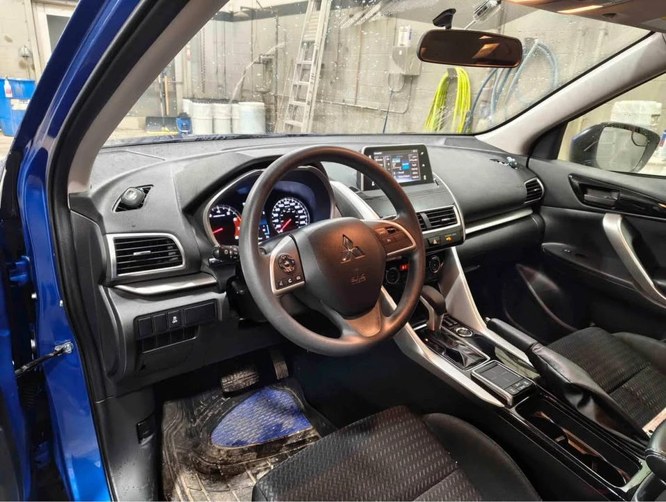 2020 Mitsubishi Eclipse Cross - Image 7 of 7