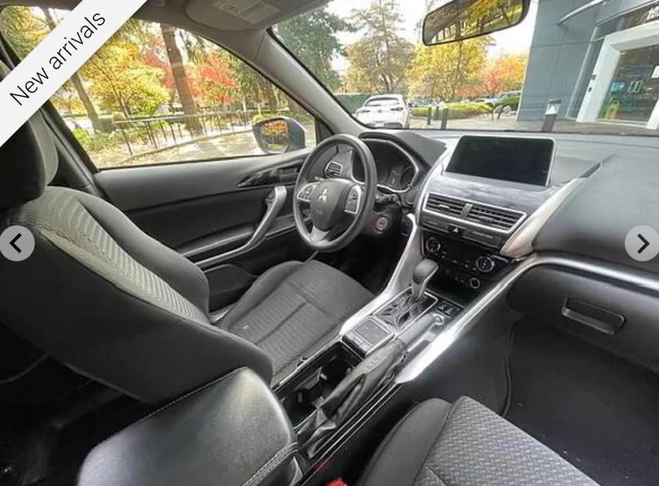 2020 Mitsubishi Eclipse Cross - Image 6 of 10
