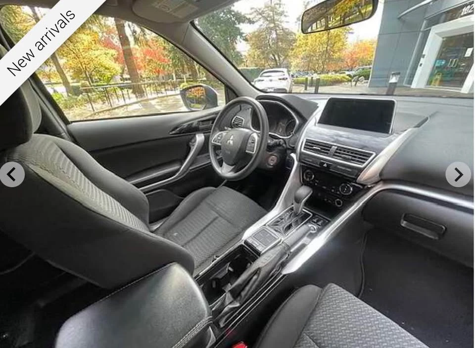 2020 Mitsubishi Eclipse Cross - Image 5 of 10