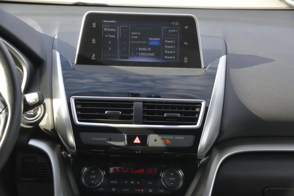 2020 Mitsubishi Eclipse Cross - Image 6 of 10