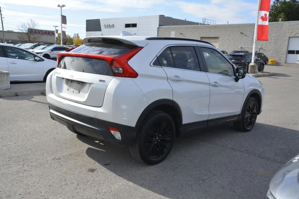 2020 Mitsubishi Eclipse Cross - Image 10 of 10