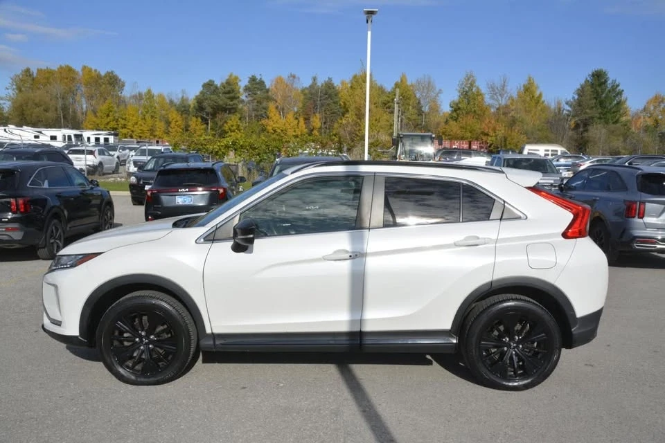 2020 Mitsubishi Eclipse Cross - Image 2 of 10
