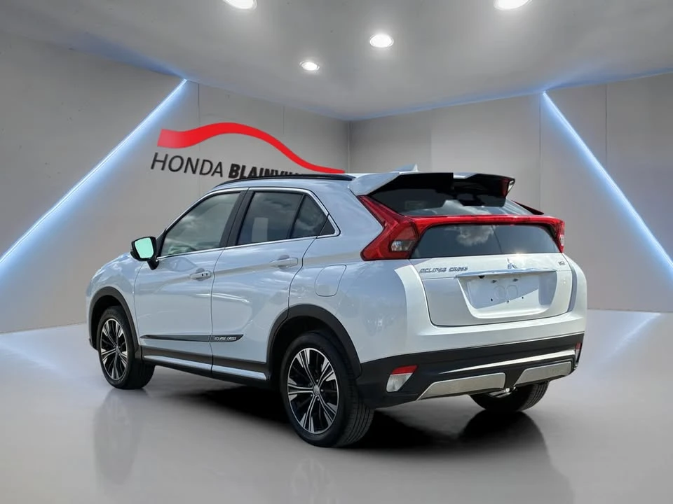 2020 Mitsubishi Eclipse Cross - Image 5 of 10