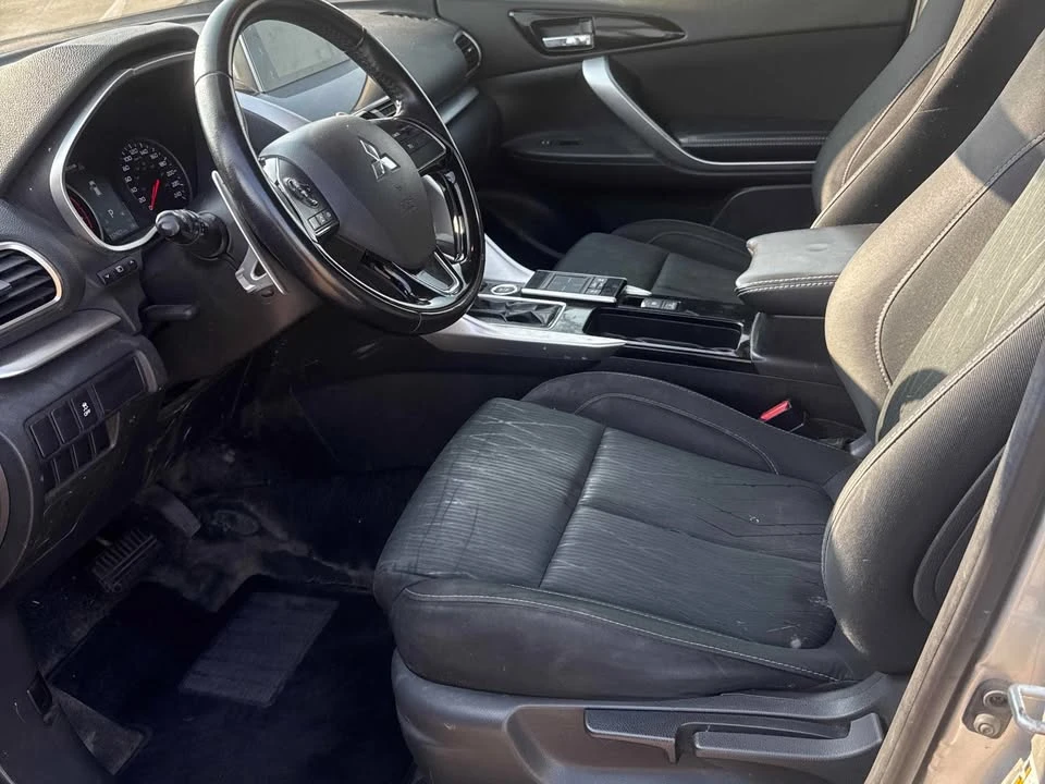 2020 Mitsubishi Eclipse Cross - Image 5 of 12