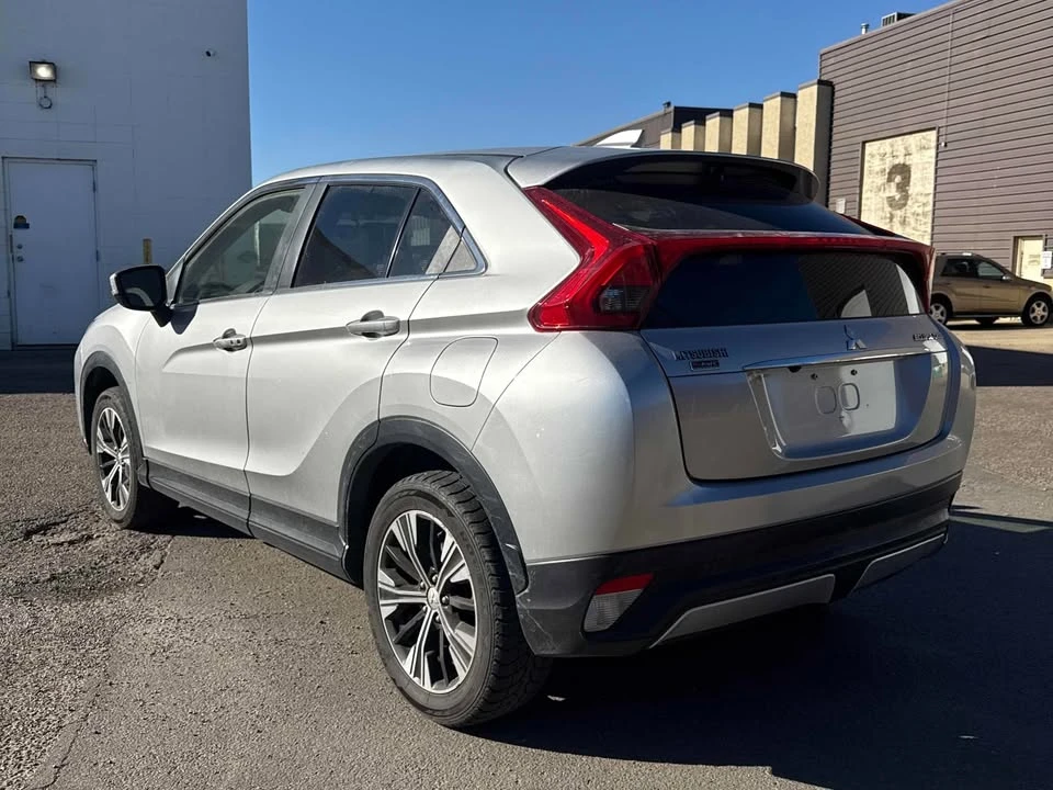 2020 Mitsubishi Eclipse Cross - Image 10 of 12