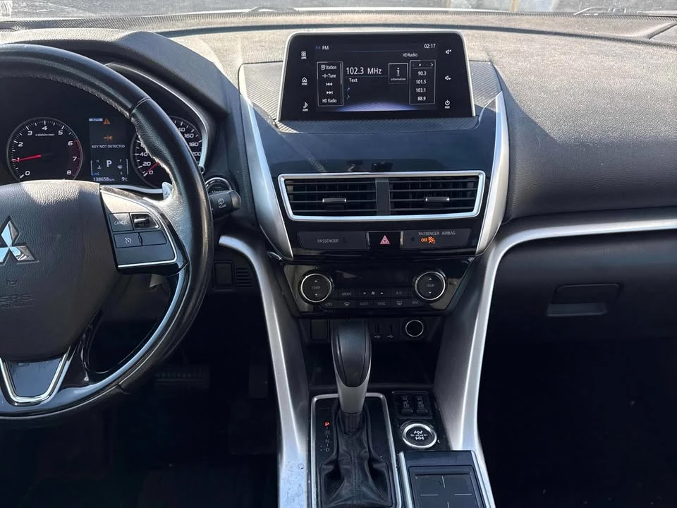 2020 Mitsubishi Eclipse Cross - Image 8 of 12
