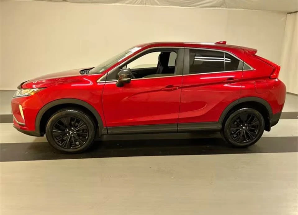 2020 Mitsubishi Eclipse Cross - Image 2 of 11