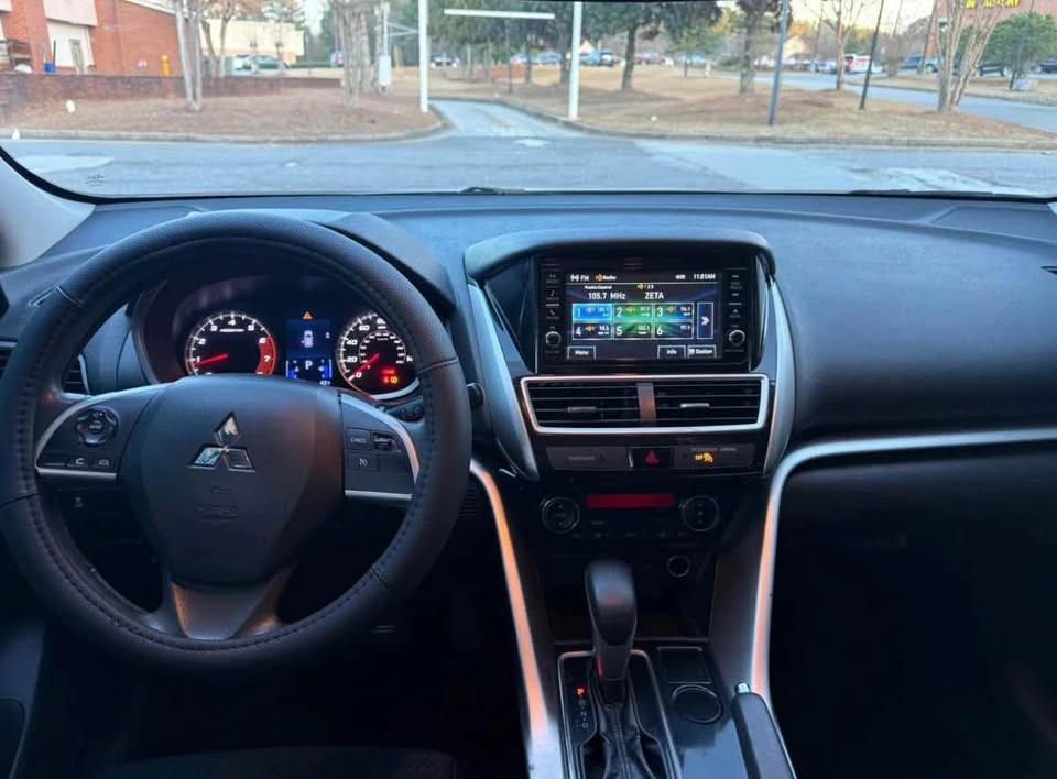 2020 Mitsubishi Eclipse Cross - Image 7 of 8