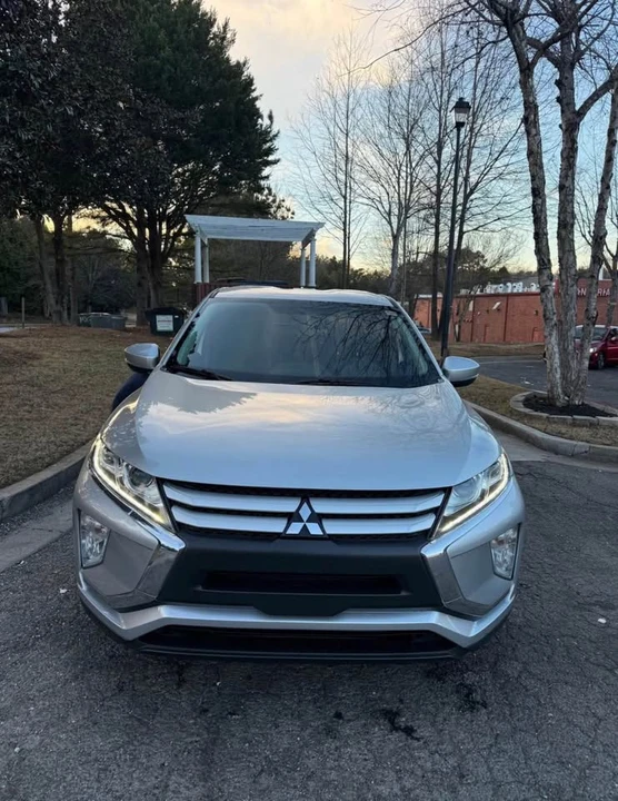 2020 Mitsubishi Eclipse Cross - Image 2 of 8