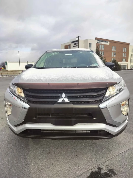 2020 Mitsubishi Eclipse Cross - Image 2 of 14