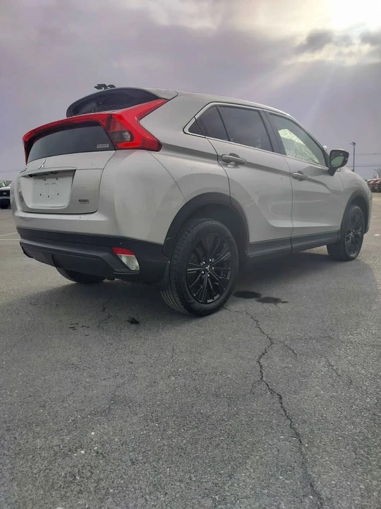 2020 Mitsubishi Eclipse Cross - Image 8 of 14