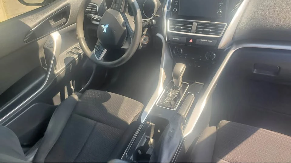 2020 Mitsubishi Eclipse Cross - Image 7 of 8