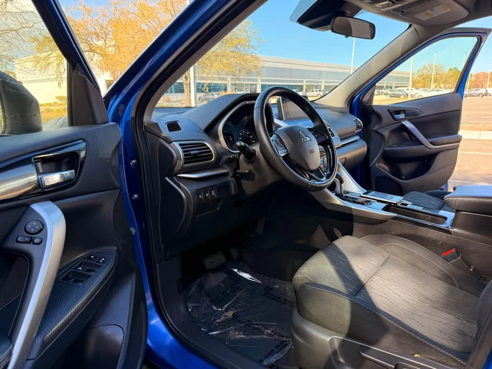 2020 Mitsubishi Eclipse Cross - Image 7 of 20