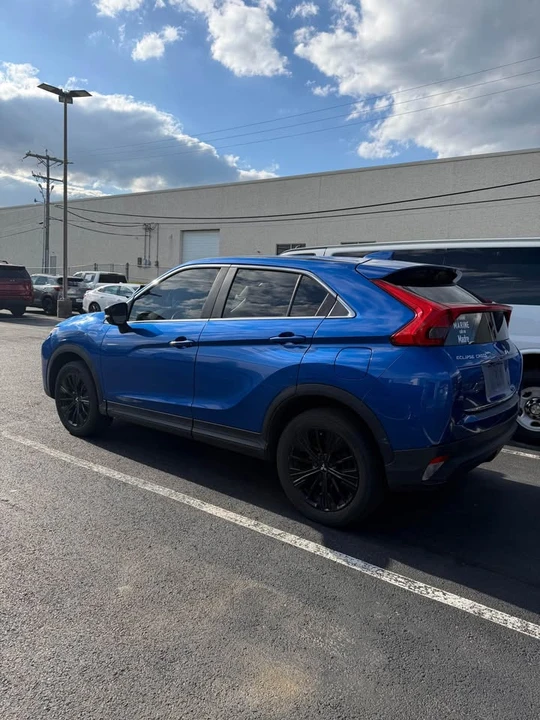 2020 Mitsubishi Eclipse Cross - Image 4 of 8