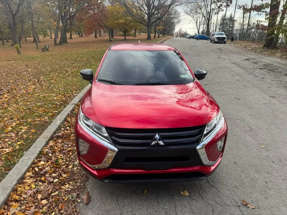 2020 Mitsubishi Eclipse Cross - Image 3 of 10