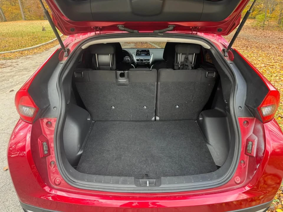2020 Mitsubishi Eclipse Cross - Image 8 of 10