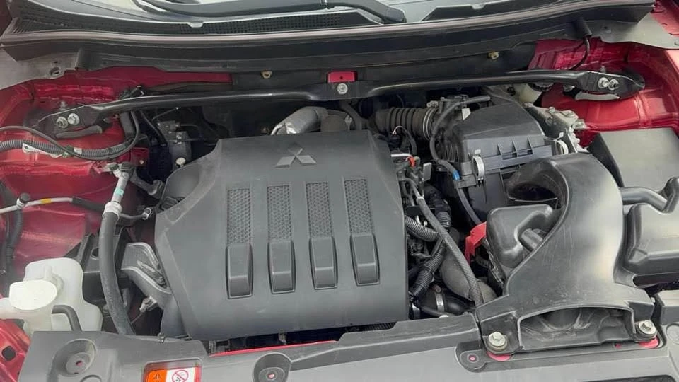 2020 Mitsubishi Eclipse Cross - Image 10 of 10