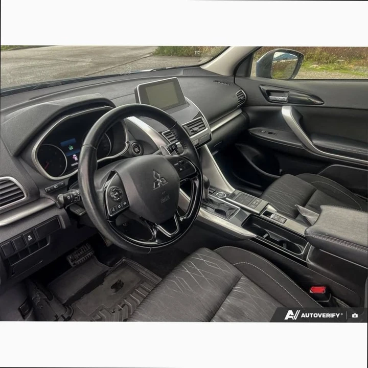 2020 Mitsubishi Eclipse Cross - Image 13 of 20