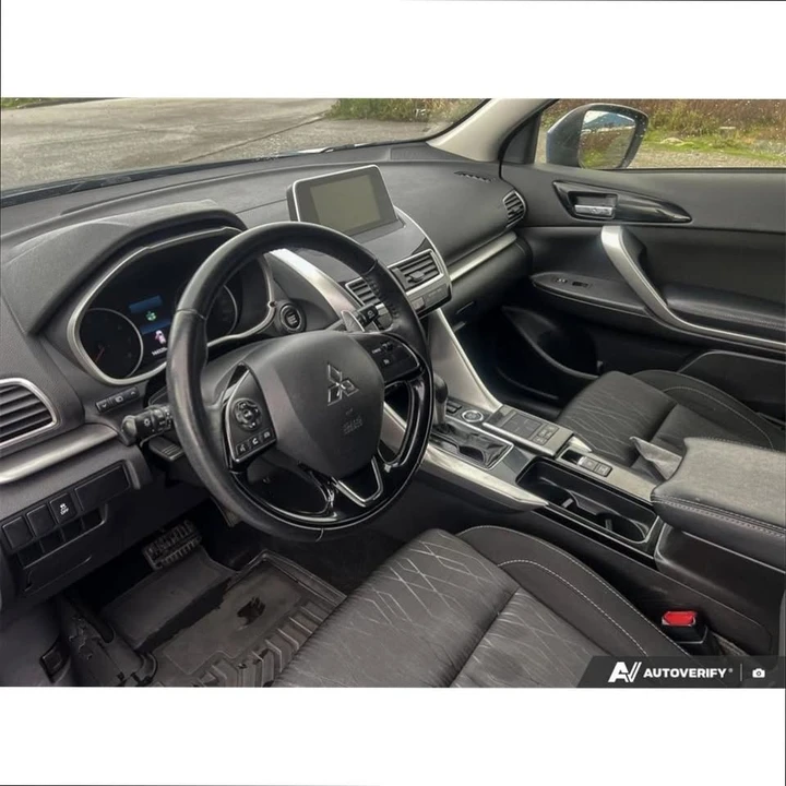 2020 Mitsubishi Eclipse Cross - Image 12 of 19