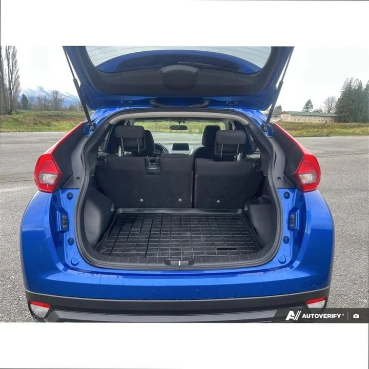 2020 Mitsubishi Eclipse Cross - Image 12 of 20